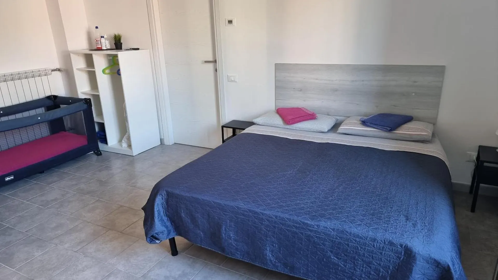 Guest house New Life Hotel Carrara